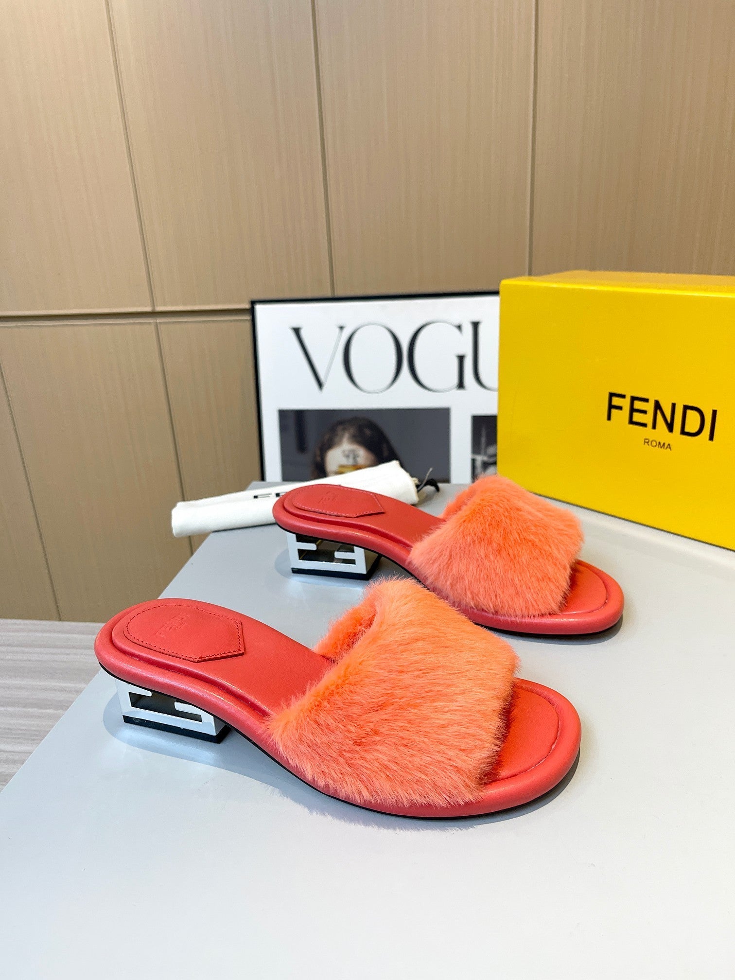 F   23 New Sandals