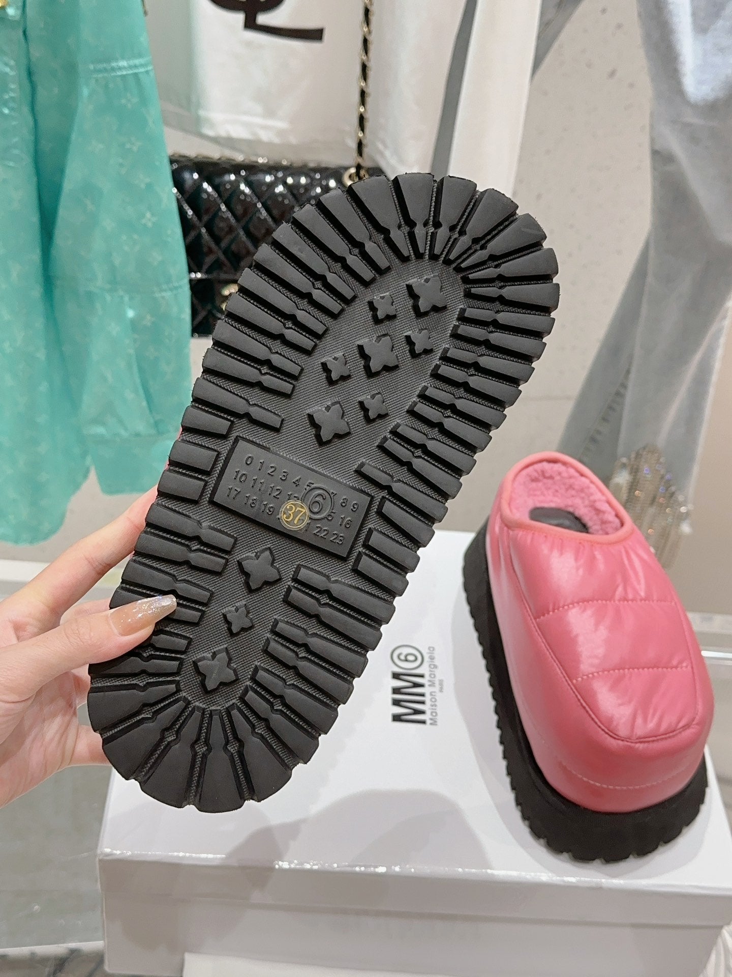 Margiela new thick-soled bread shoes