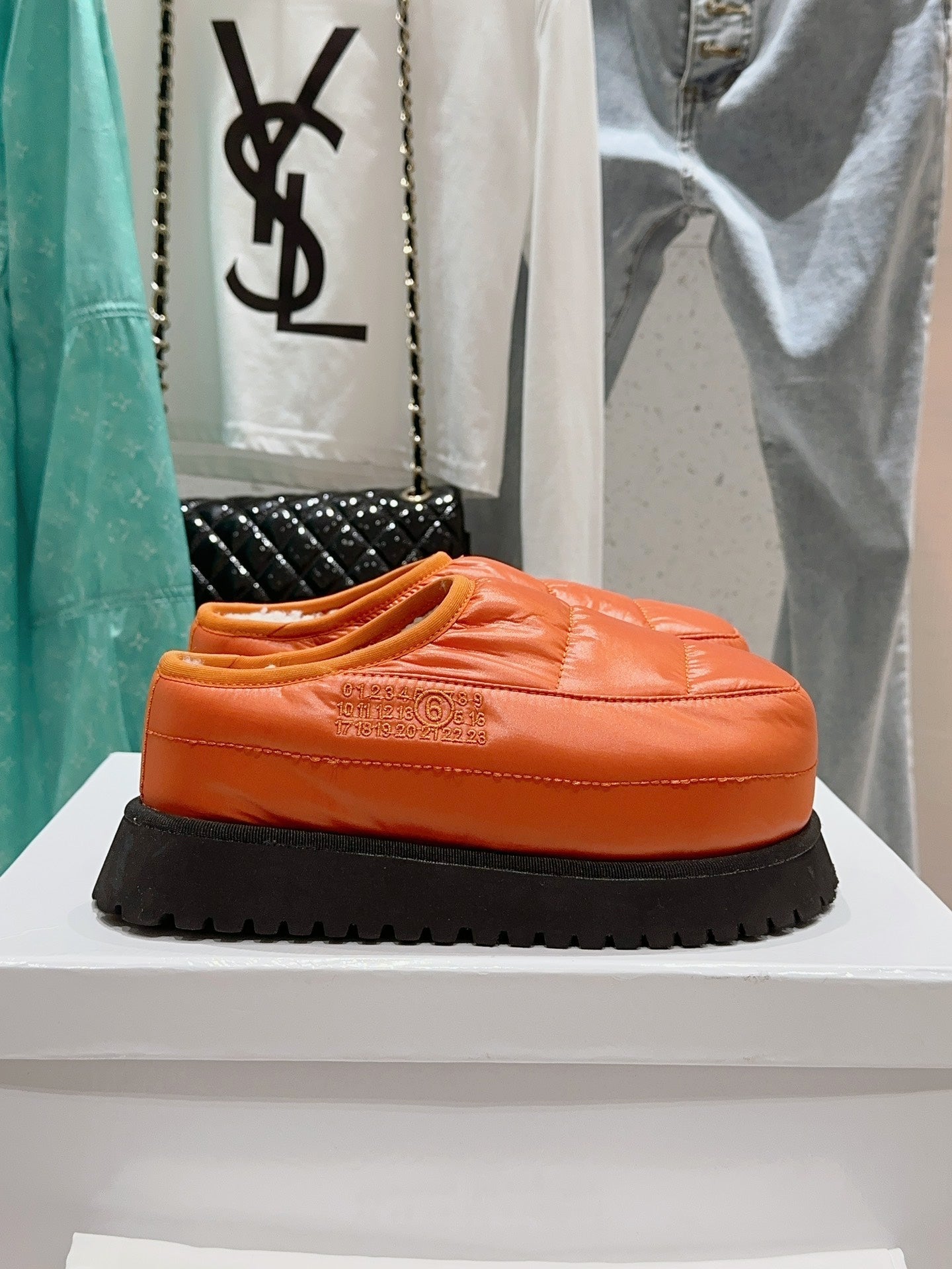 Margiela new thick-soled bread shoes