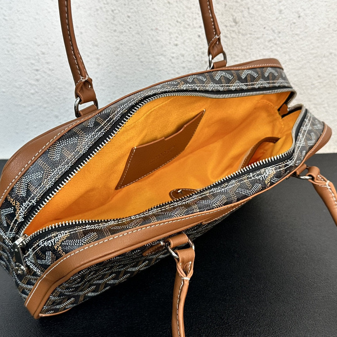 GOY* baguette bag