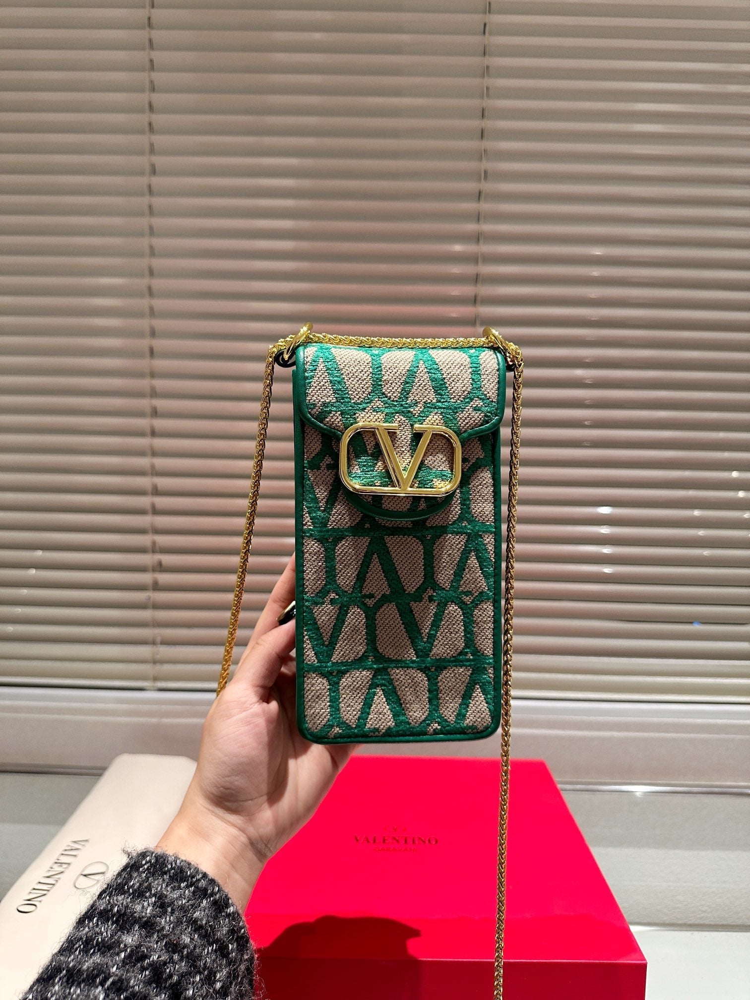 BAL* Letter bag