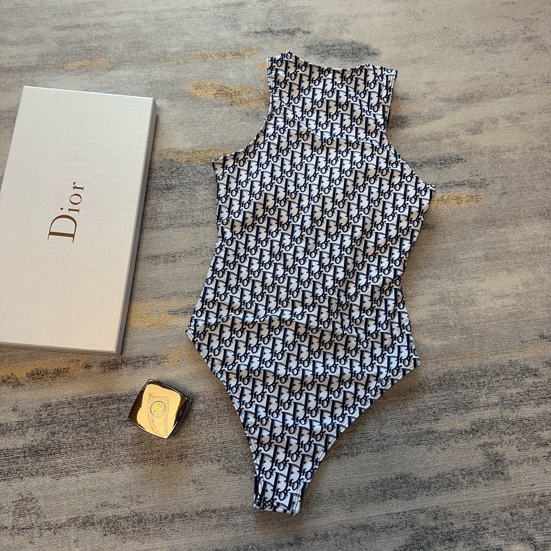 DIO* presbyopic one-piece swimsuit