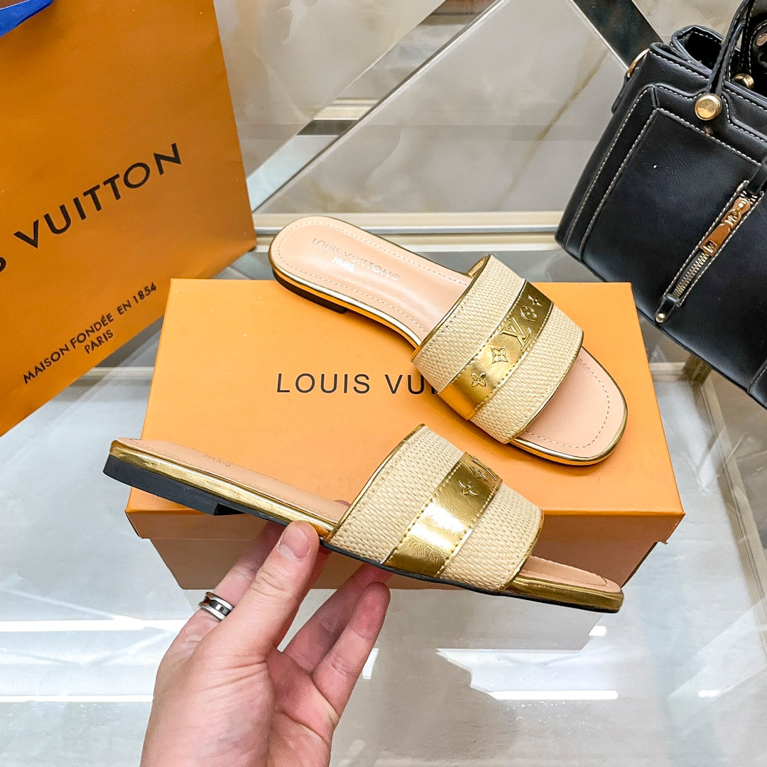 LOU* 24 new flat slippers