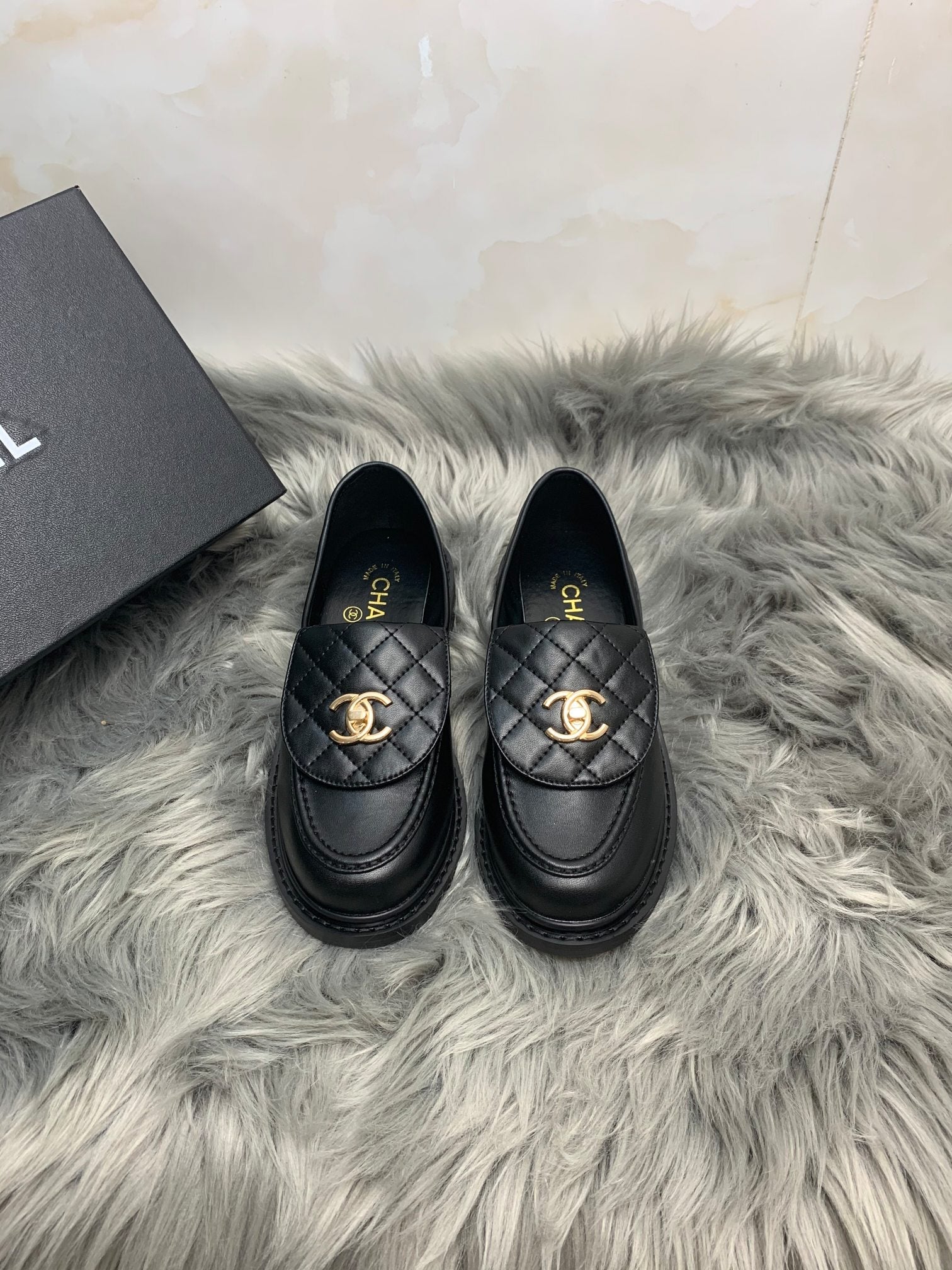 CHA* new loafers