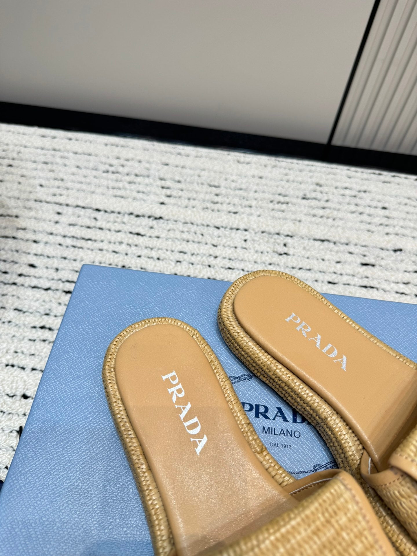 PRA* 24 New Straw Shoes Slippers 1:1 VIP
