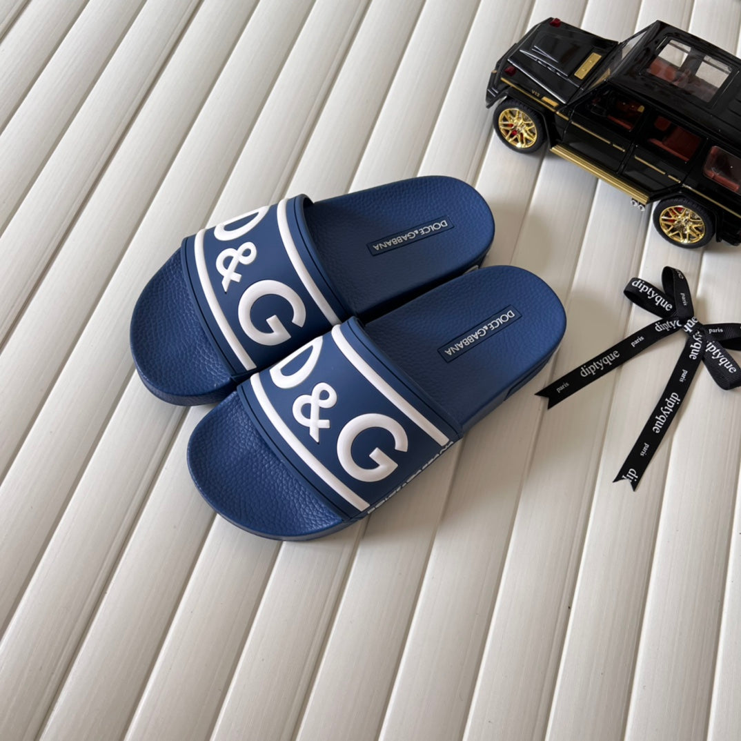 DG* 24 new slippers