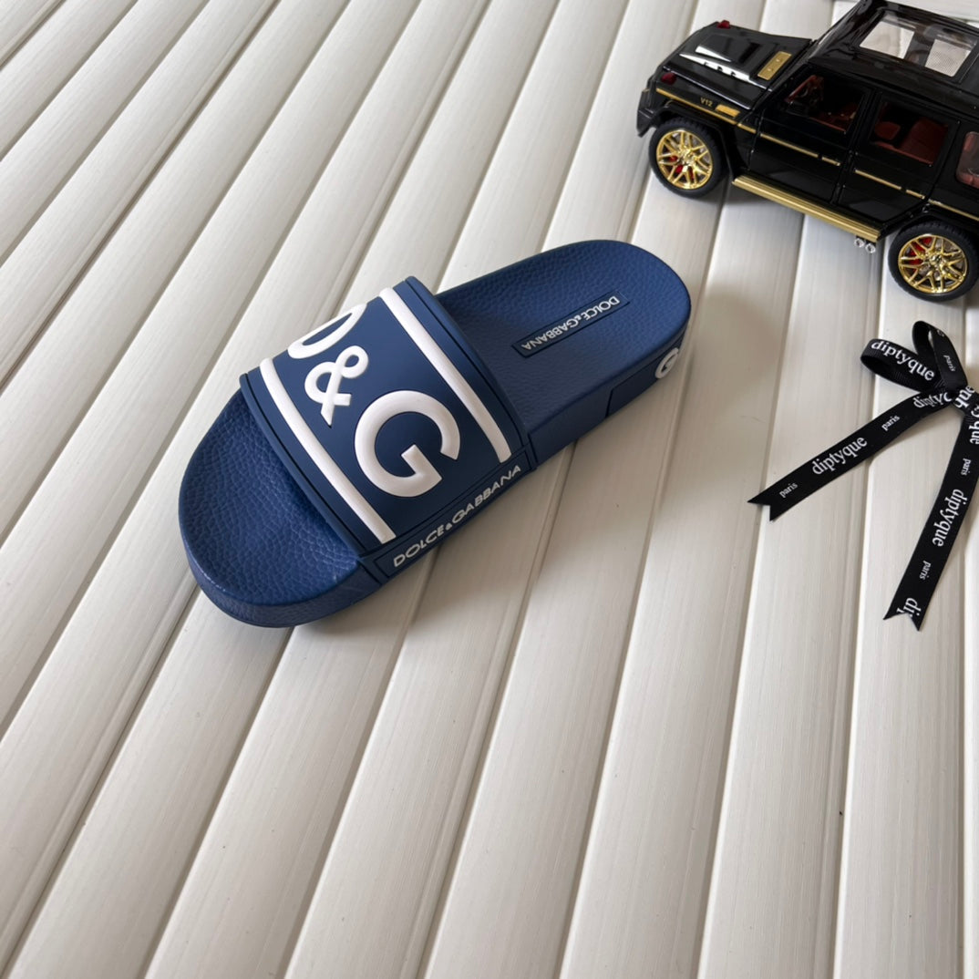 DG* 24 new slippers