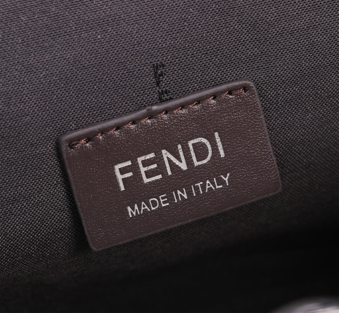 FEN* FIRST Diamond Clip Bag