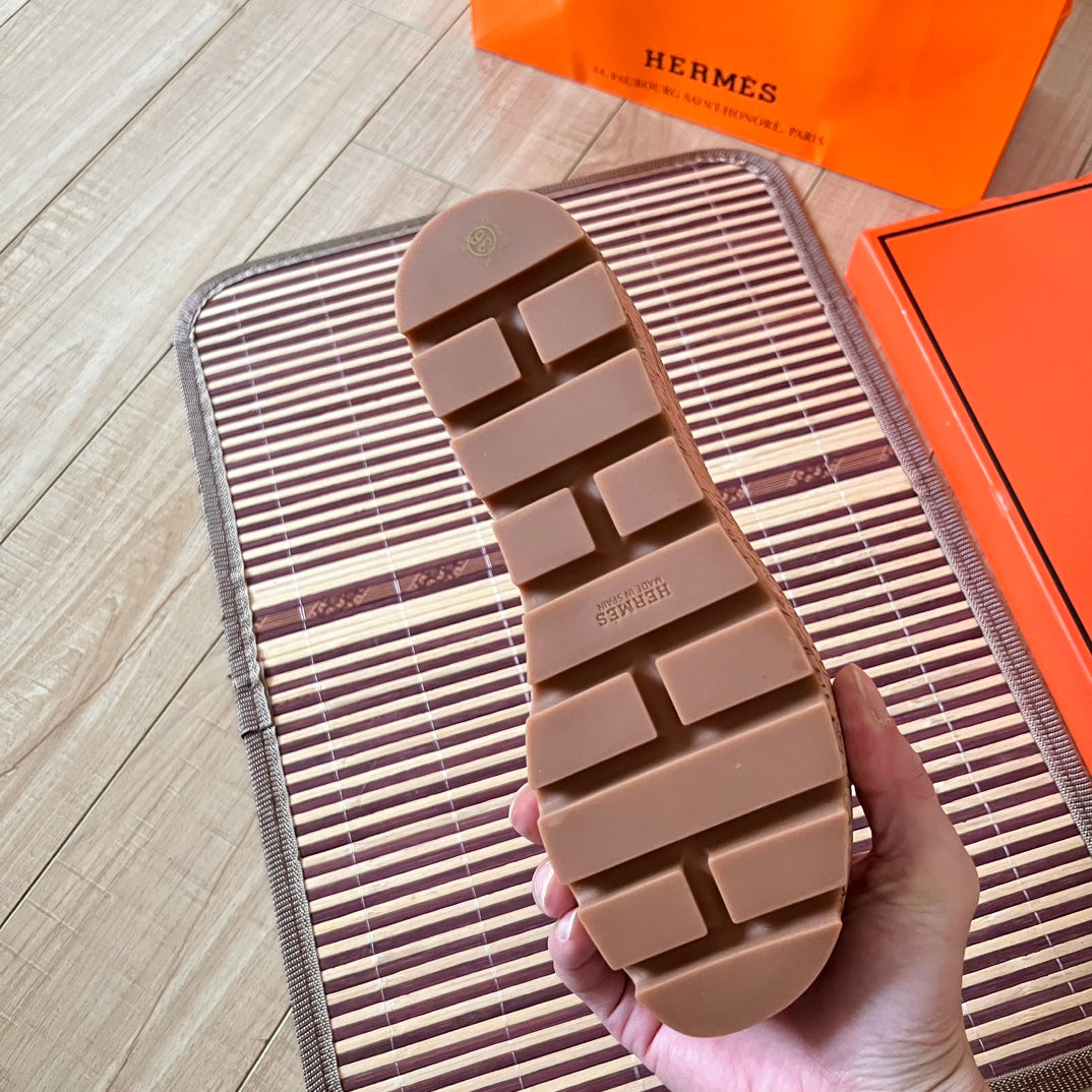 Herm* Wedge Slides