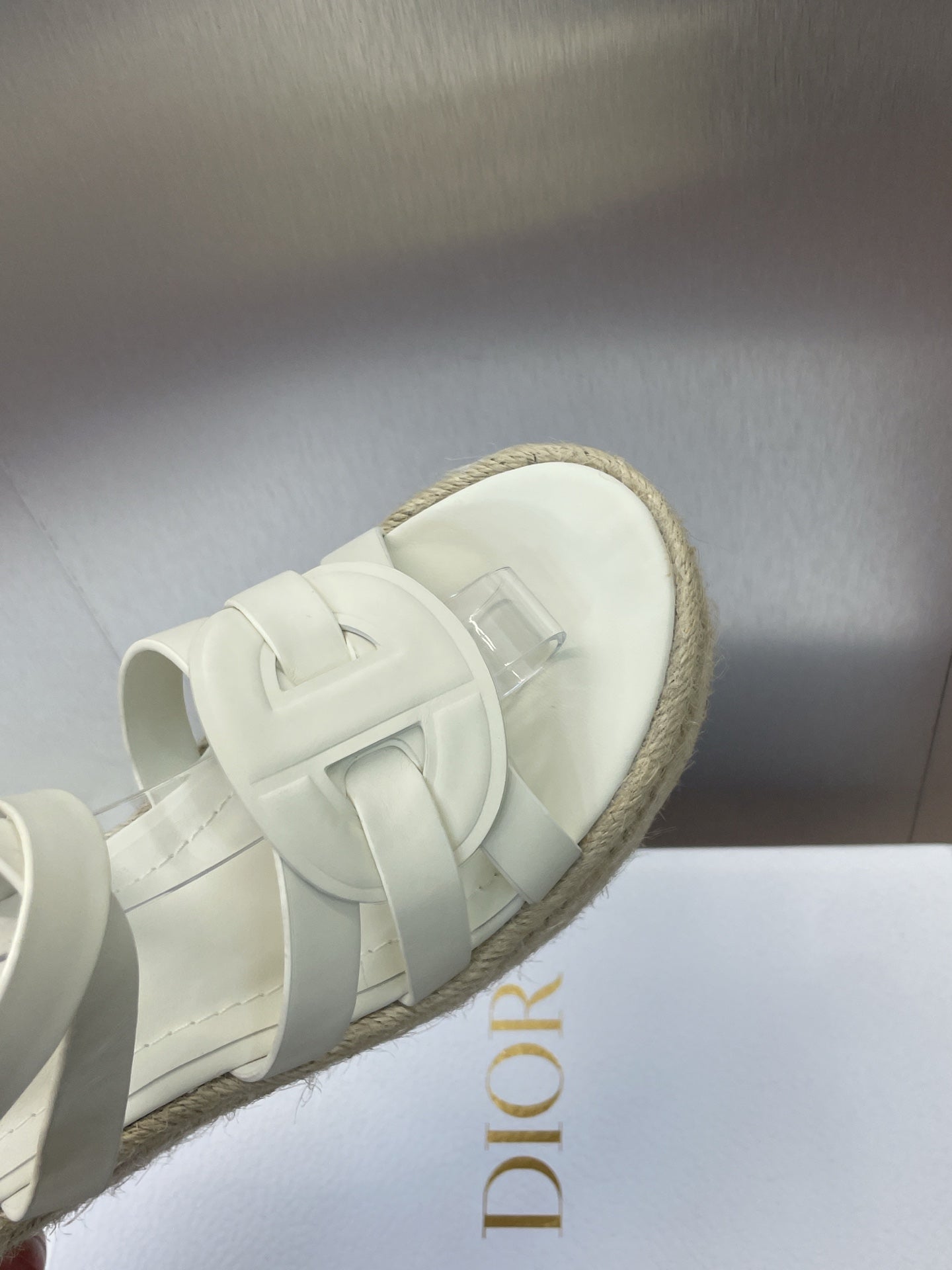 DIO* 25SSCD letter wedge sandals VIP