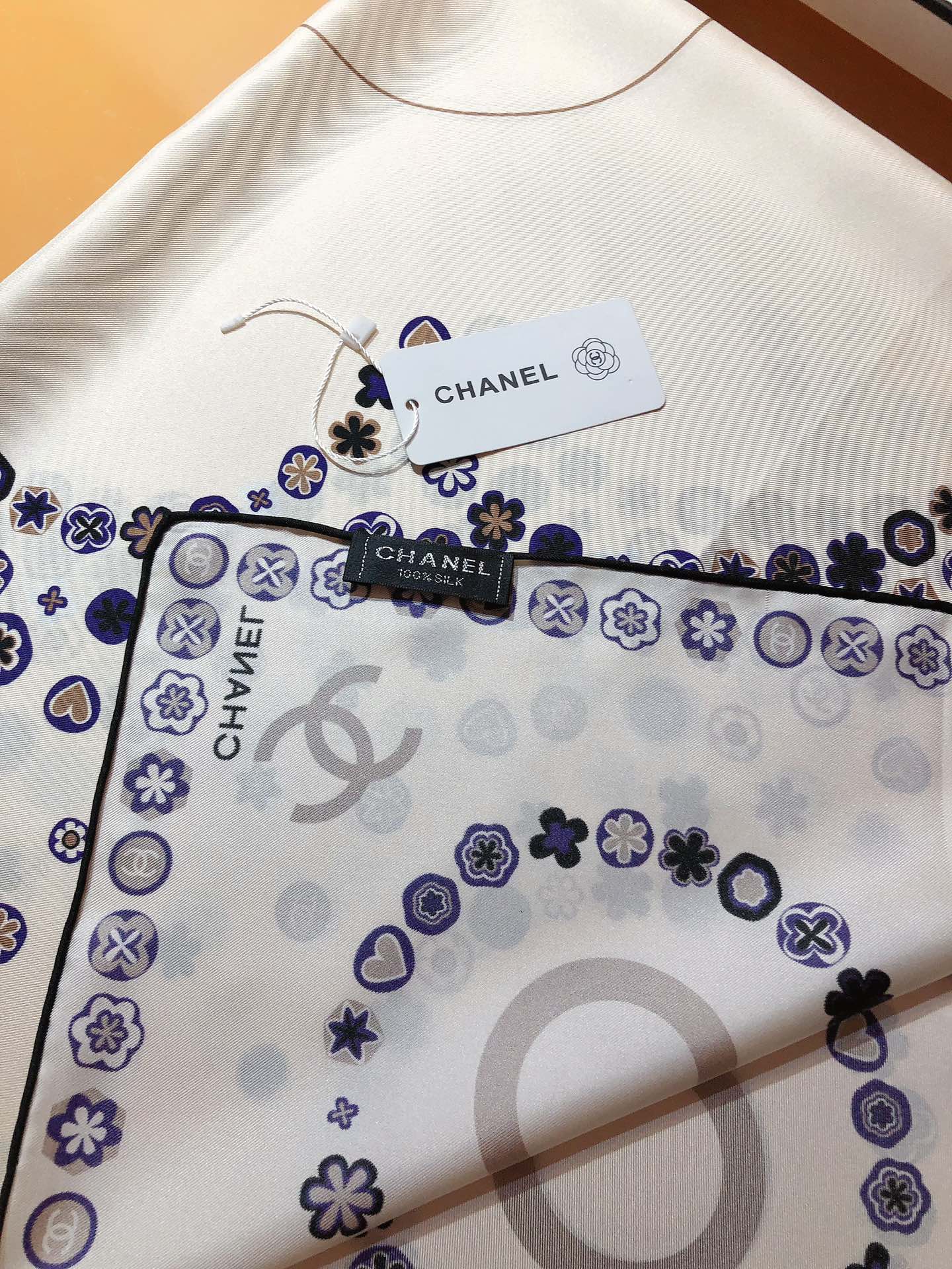 CHAN* 25SS square scarf
