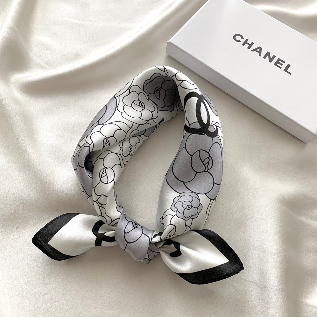 CHAN* 25SS square scarf
