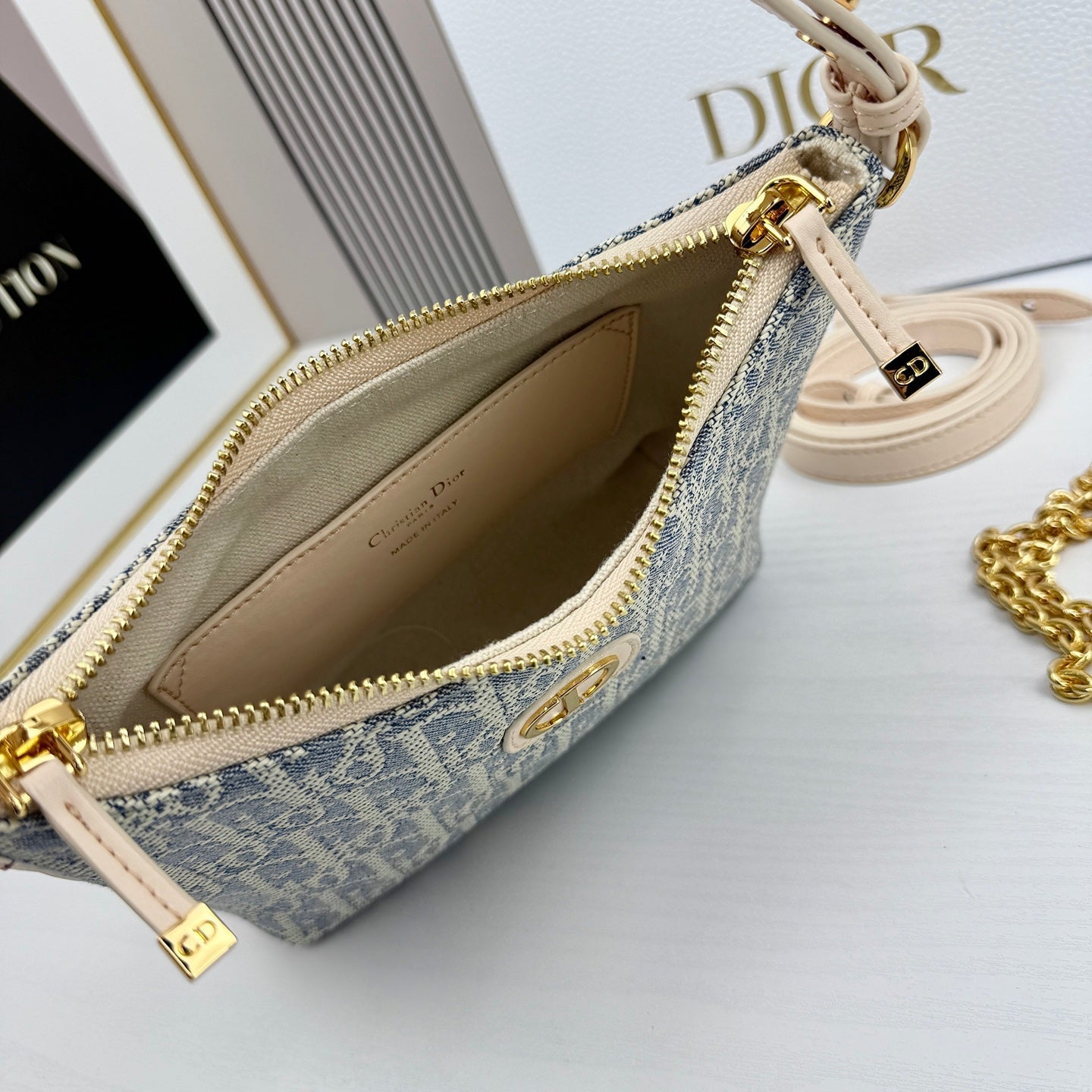DIO* 25SS chain bag