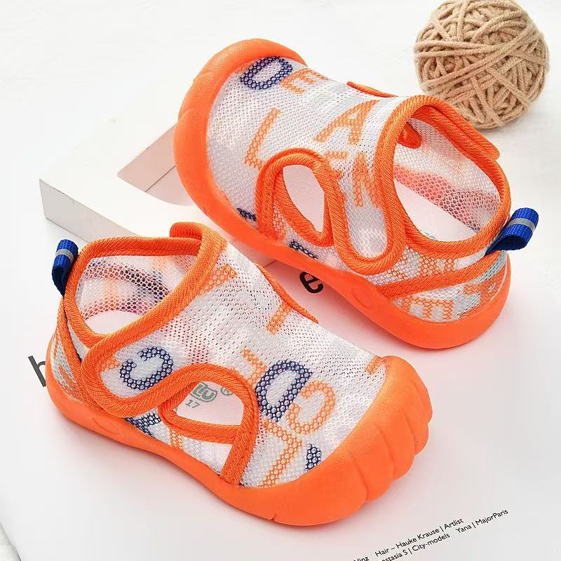 Kids' Pool Shoes / Toddler Water Shoes / Quick-Dry Water Socks / Non-Slip Barefoot Sports Shoes (Boys & Girls)