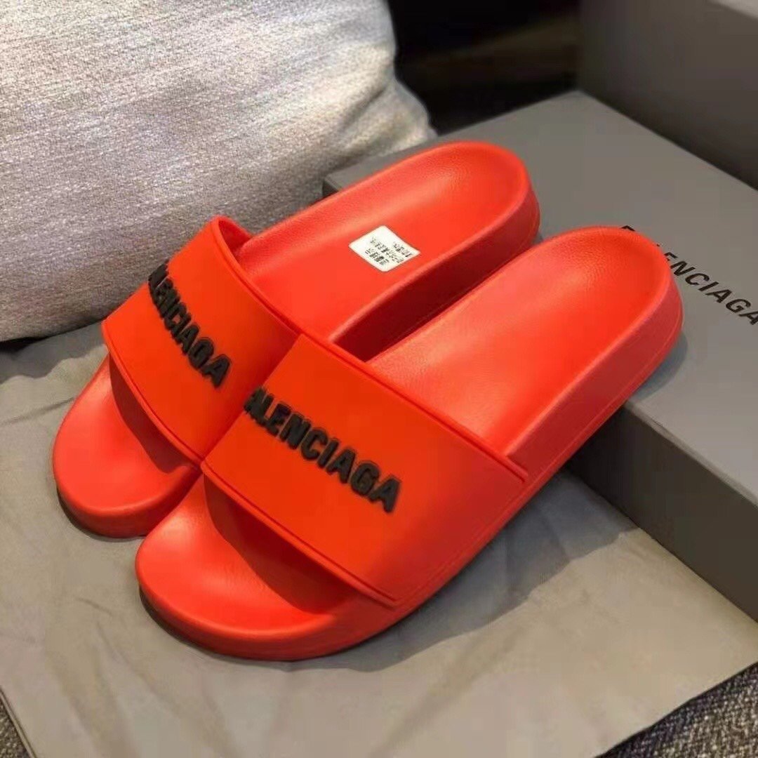 B new sandals