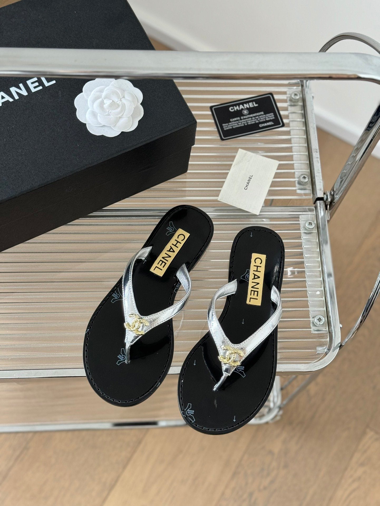 C new flip-flop bow slippers  VIP 1：1