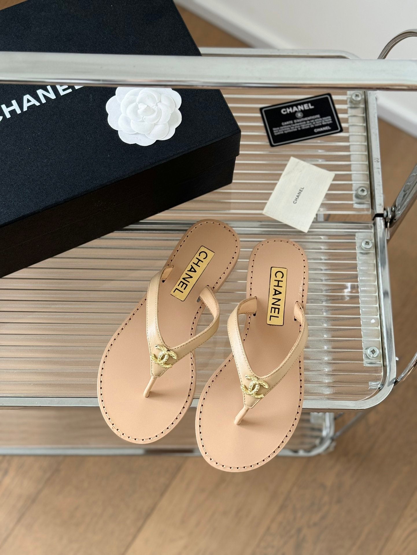 C new flip-flop bow slippers  VIP 1：1
