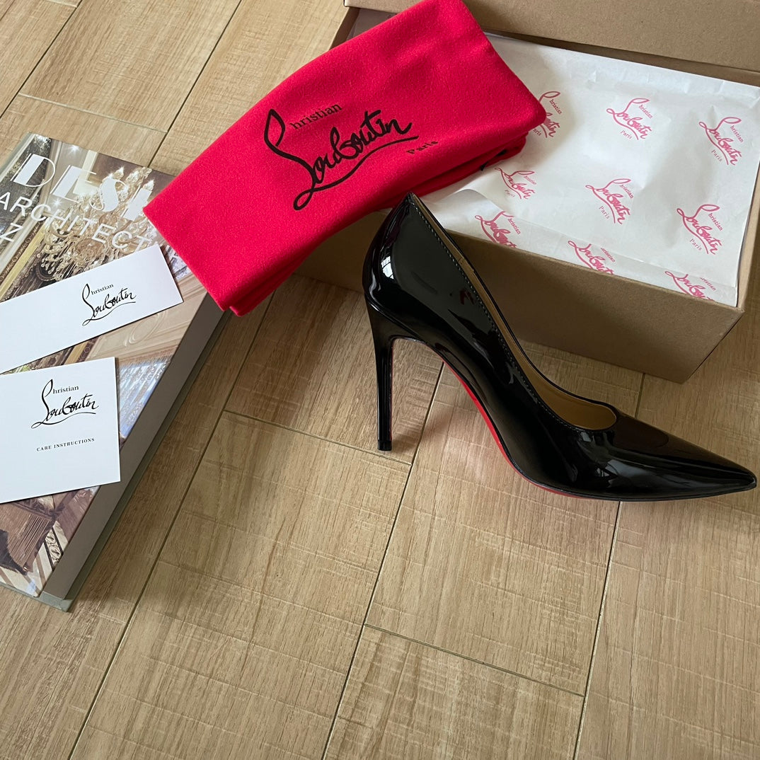 CL classic high-heeled shoes with red soles