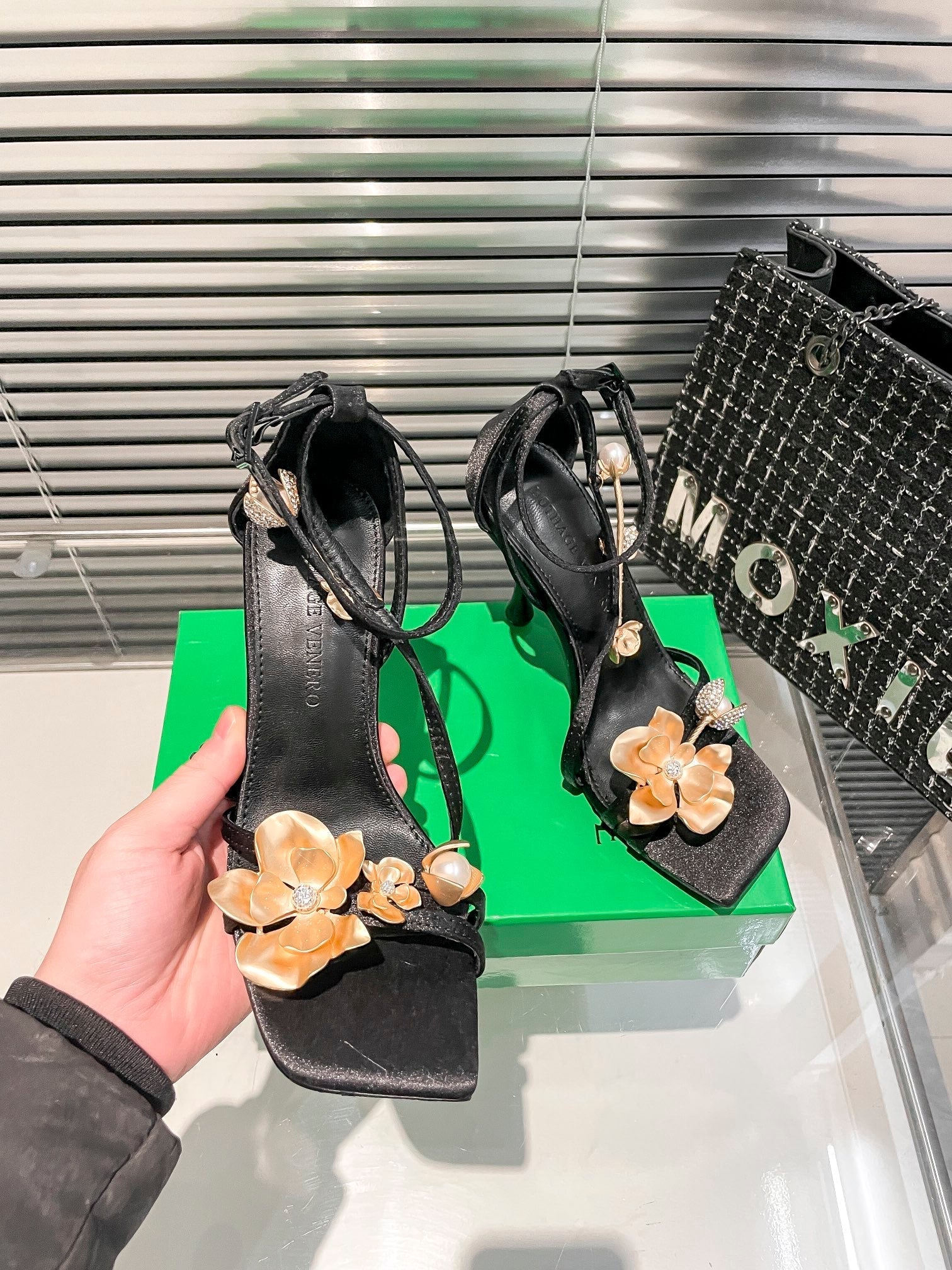 B new sandals