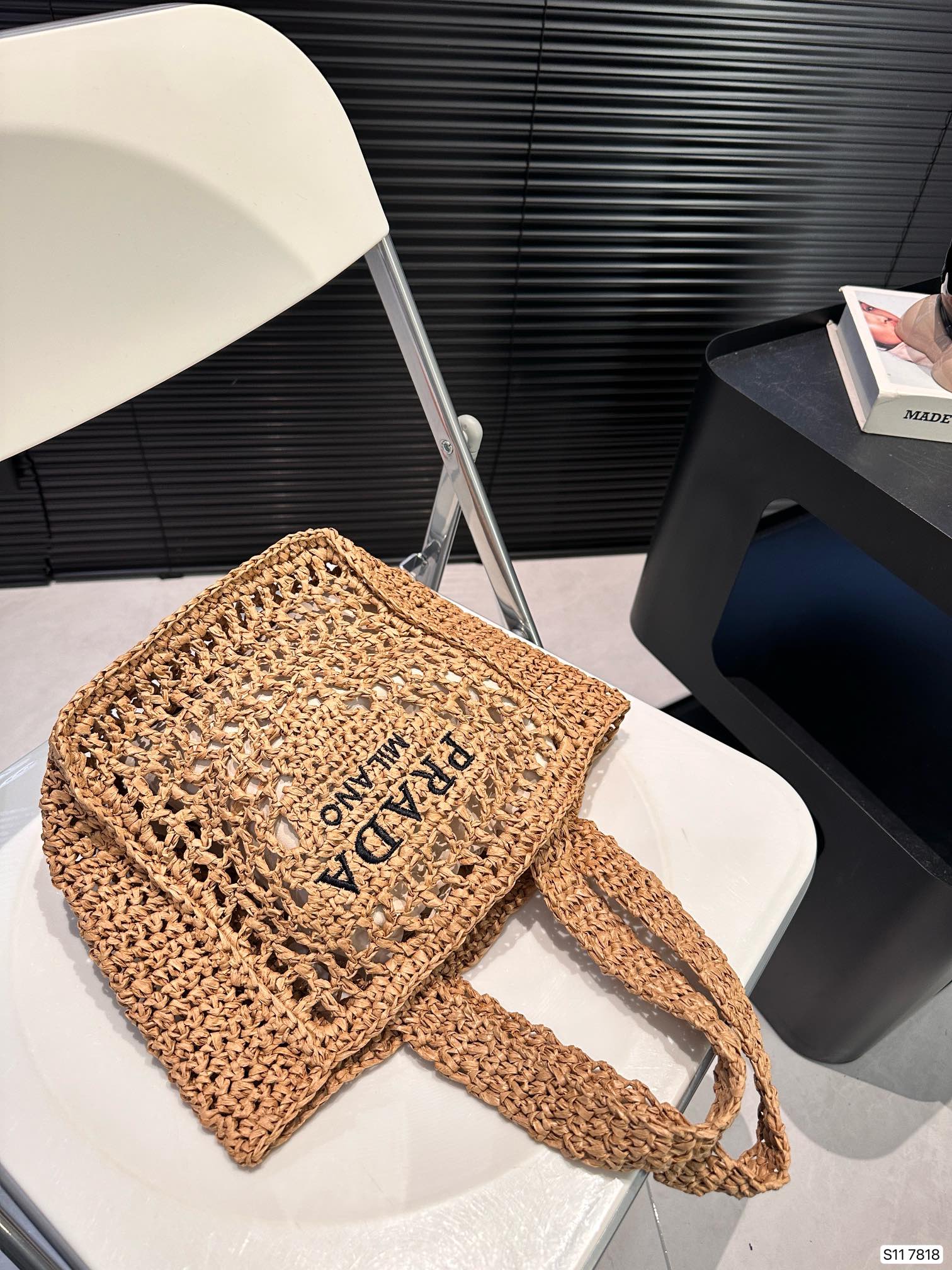 woven tote bag
