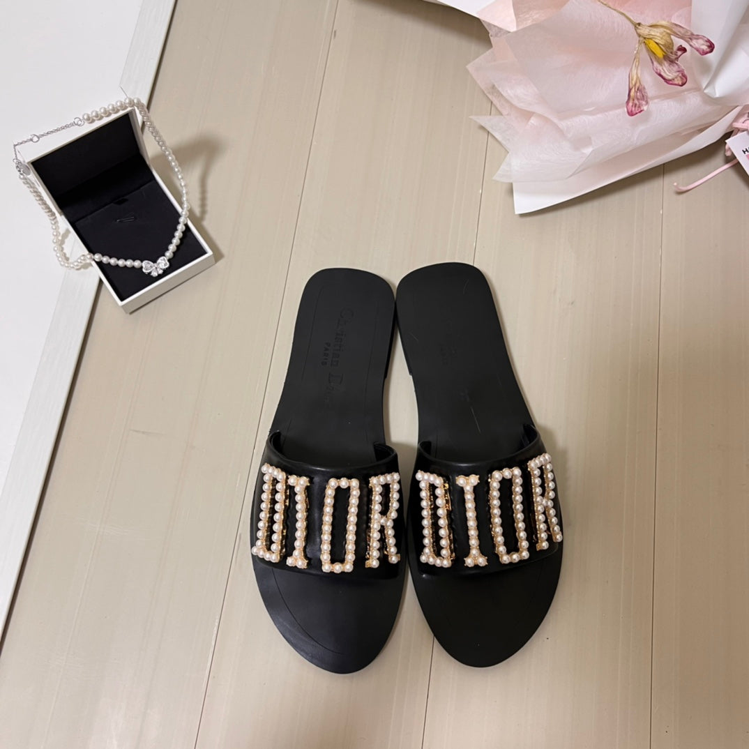 Industrial pearl letter slippers/DI trendy shoe slippers