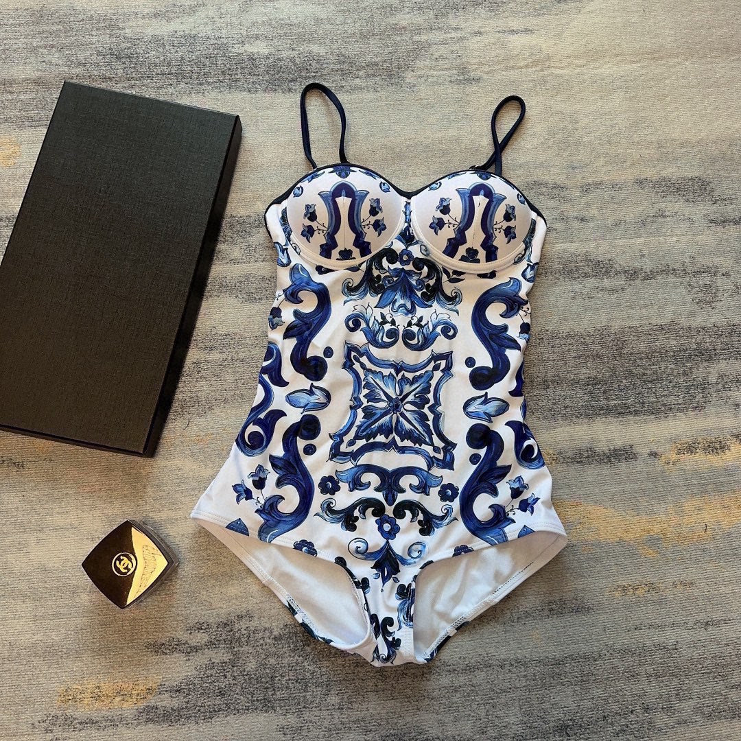 GD swimsuit, a must-have for 24SS fashion trendsetters